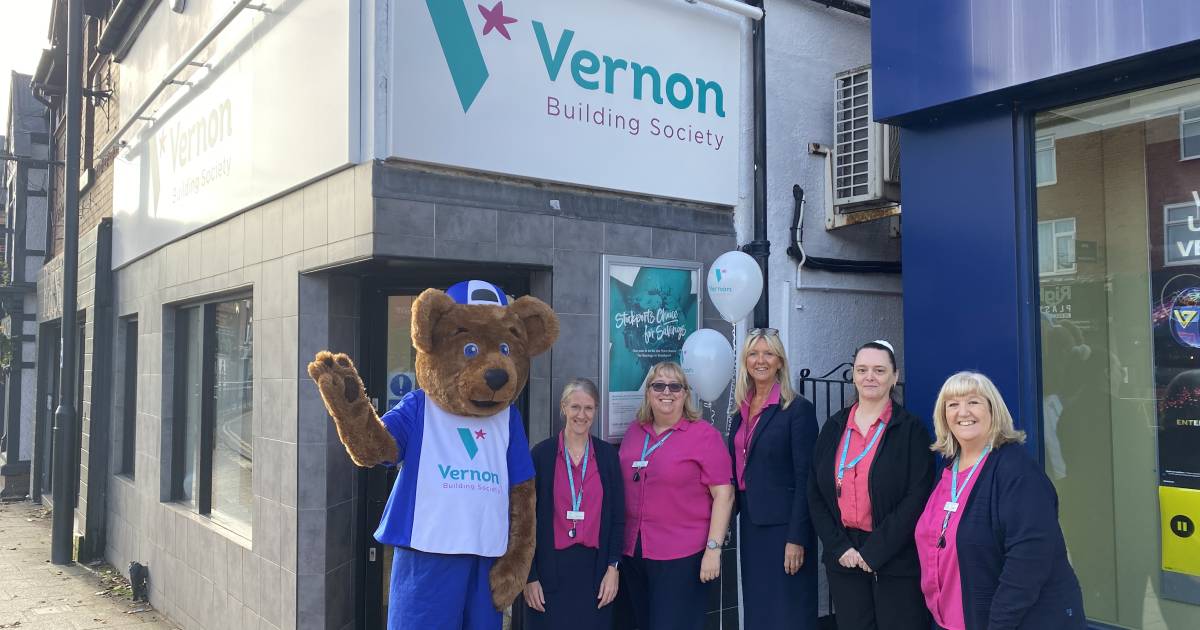Hazel Grove Branch Reopening | Vernon Hub